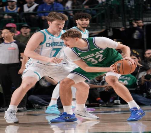 东契奇,里夫斯,分险胜不成,007球探体育首页,即时比分,比分直播,足球比分直播,007球探官网